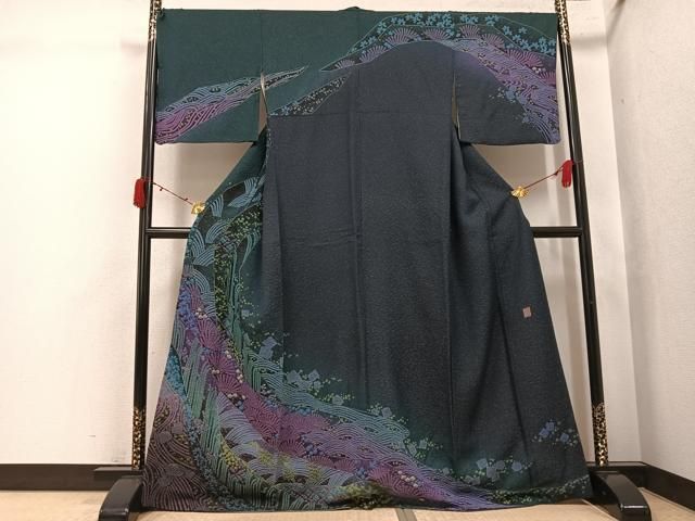 平和屋着物●十日町　名門　滝泰謹製　訪問着　中国三大刺繍　相良刺繍　おぼろ染め　重ね絞り　梅　金通し地　正絹　逸品　AABJ3063ph