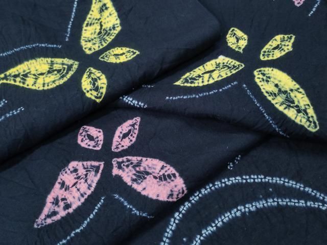 平和屋着物∴夏物　浴衣　有松鳴海絞り　芝草舞蝶文　濃紺色　綿　逸品　未使用　CABH1338ng