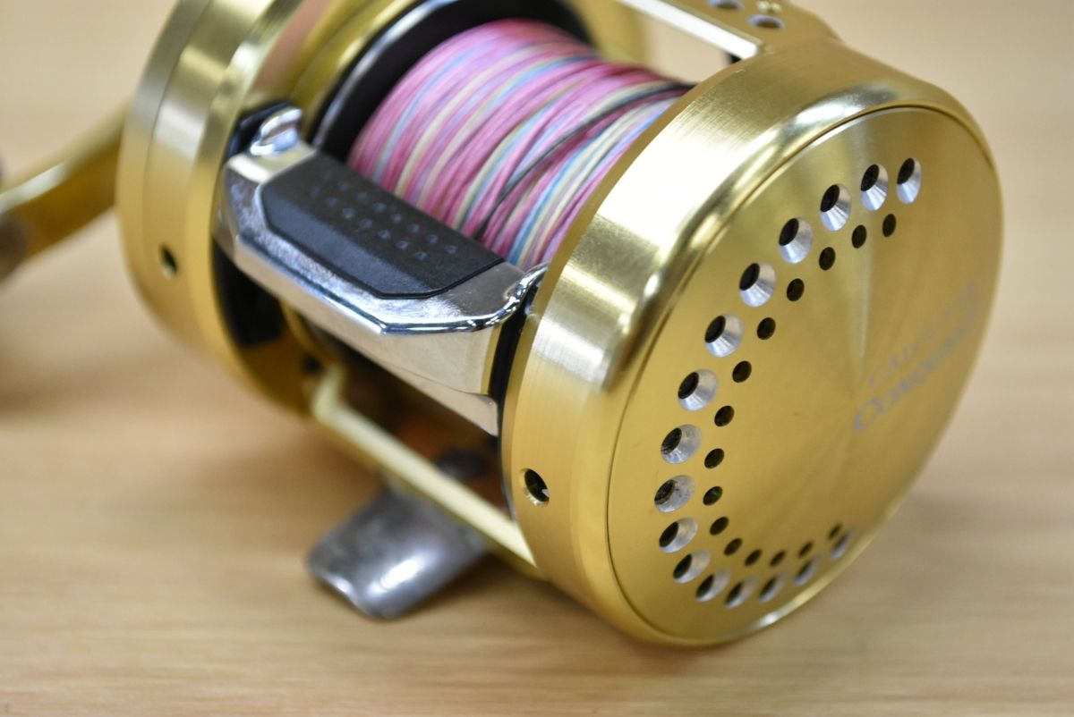 シマノ 18 カルカッタコンクエスト 401 左 SHIMANO CALCUTTA CONQUEST