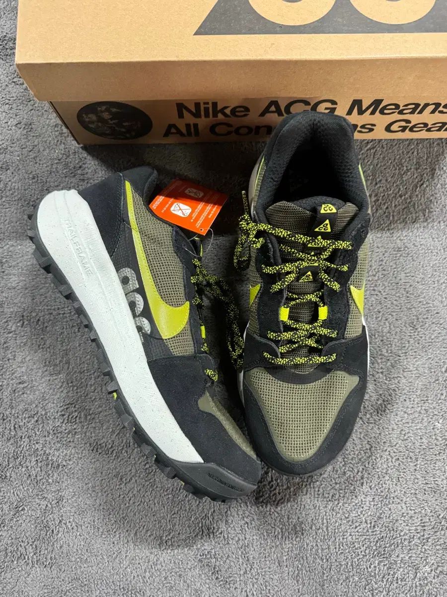 新品 NIKE ACG ローケート 27.5cm