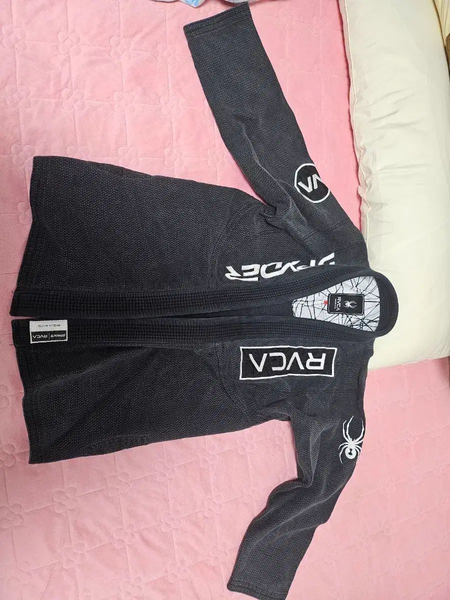SPYDER RVCA コラボ 柔術 Jiu-Jitsu 柔道着 ブラック A2