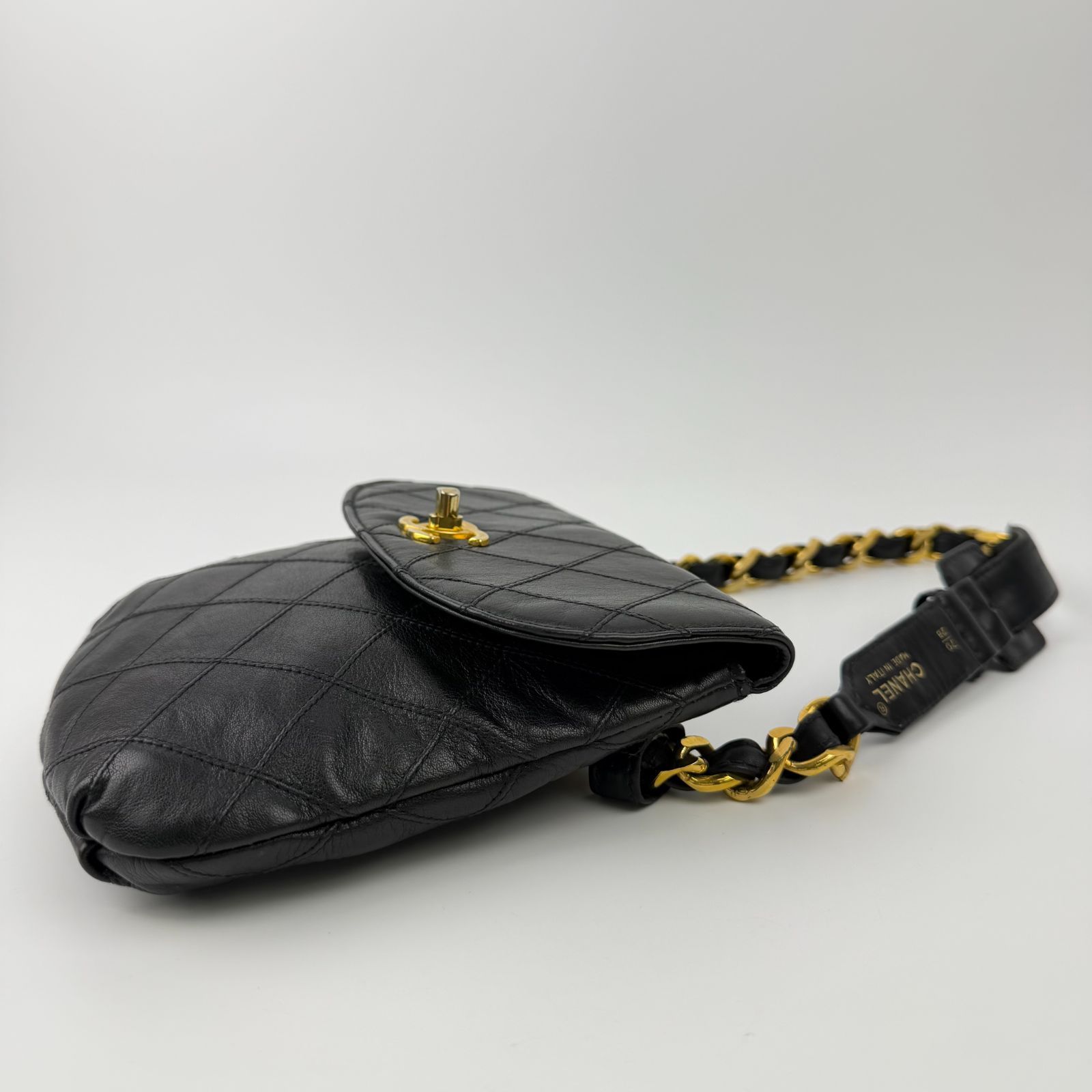 中古】CHANEL シャネル マトラッセ ココマーク チェーンベルト