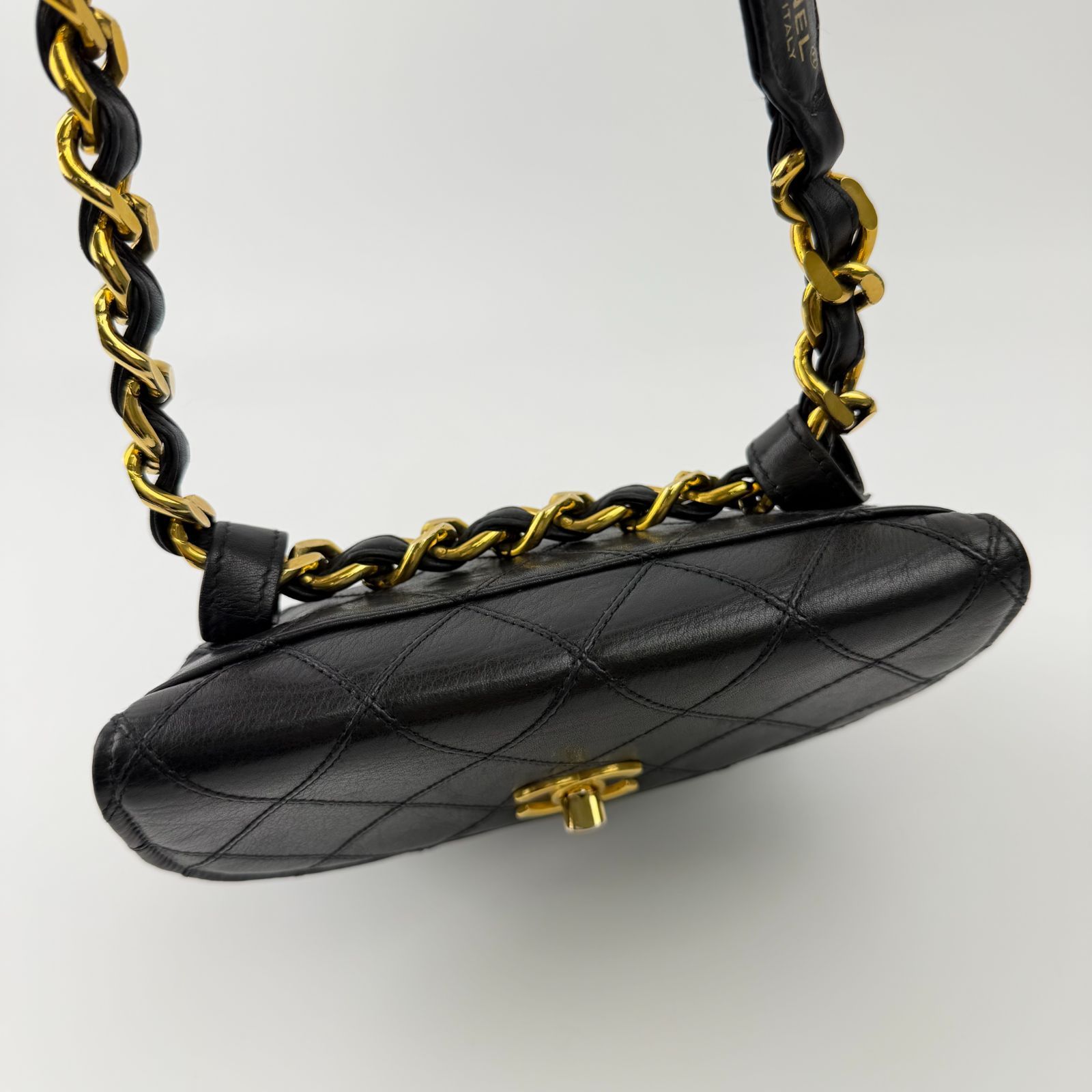 中古】CHANEL シャネル マトラッセ ココマーク チェーンベルト