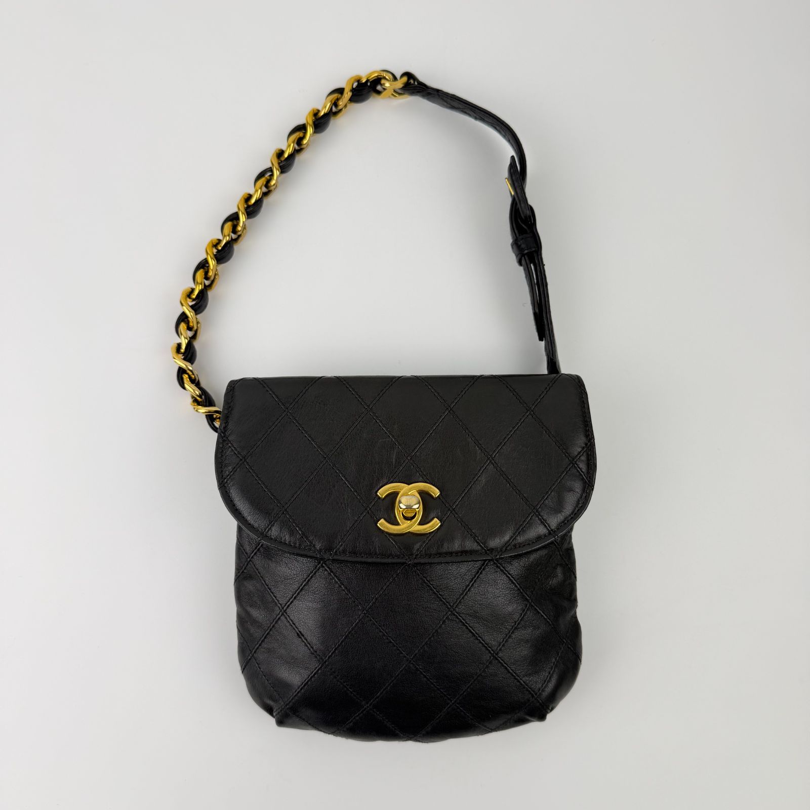 中古】CHANEL シャネル マトラッセ ココマーク チェーンベルト