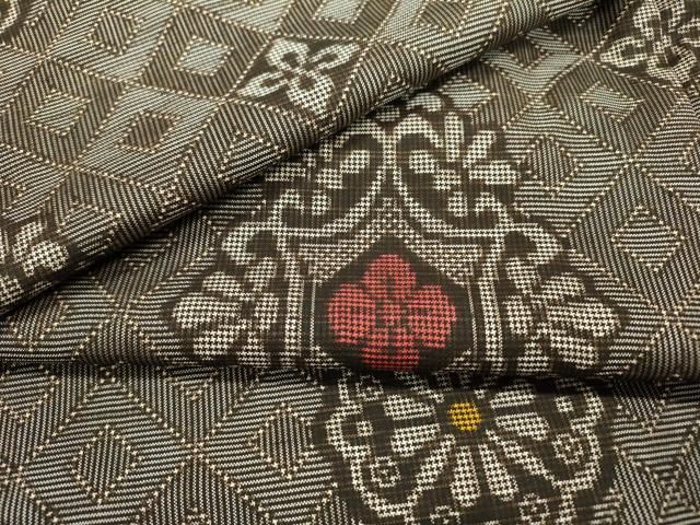 平和屋着物●本場大島紬　龍郷絣　7マルキ　花菱文　正絹　逸品　未使用　DABF2273fe