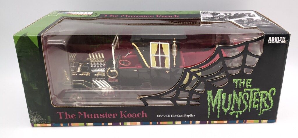 AUTOWORLD 1/18 SILVER SCREEN MASHINES The Munsters Koach 951/04