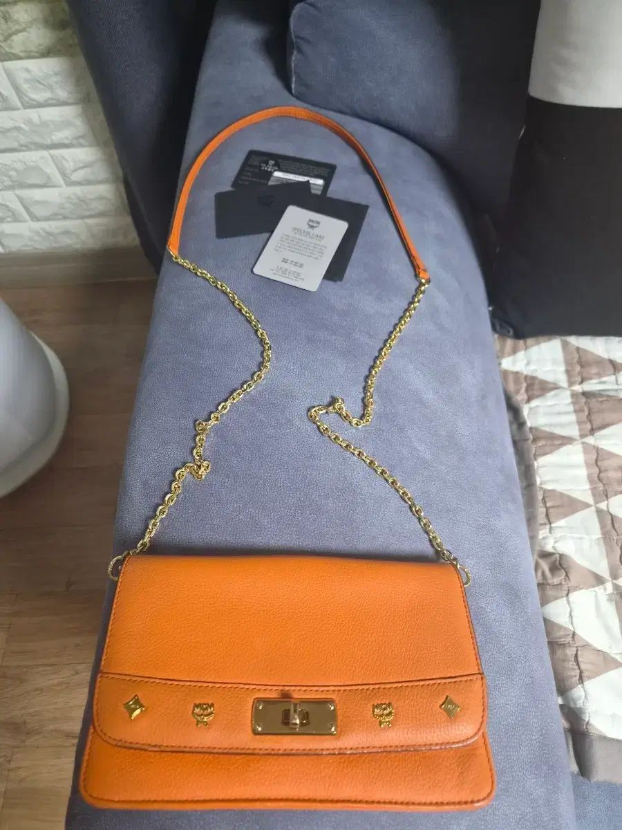 MCM クロスバック
