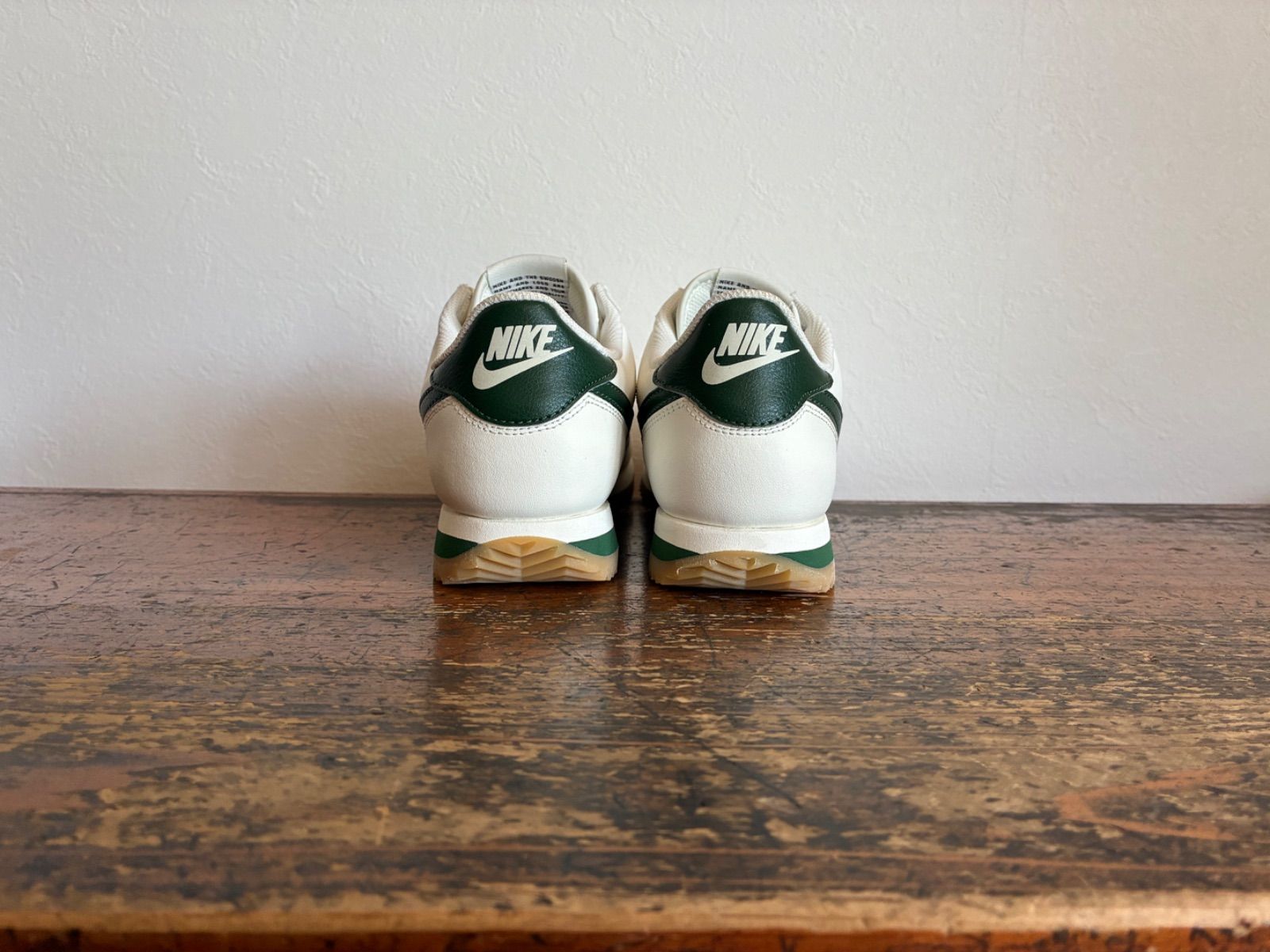nike wmns cortez 24.5cm