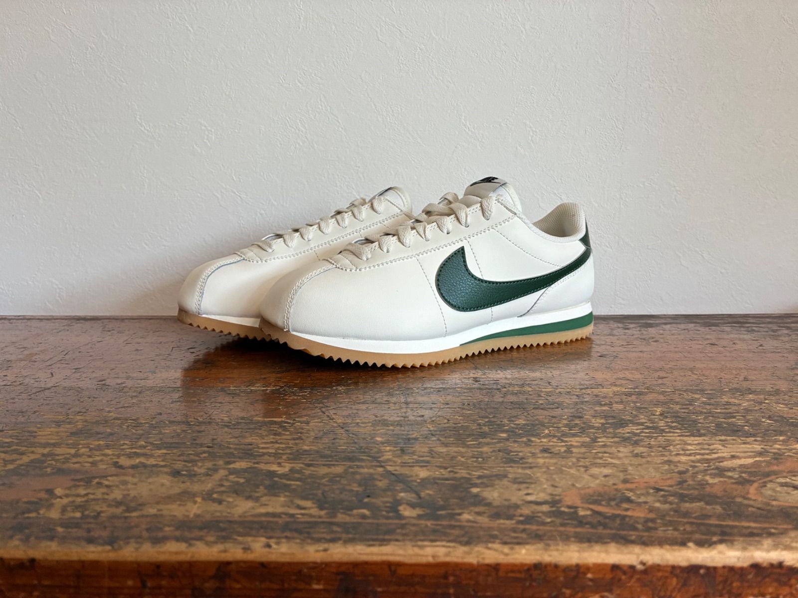 nike wmns cortez 24.5cm