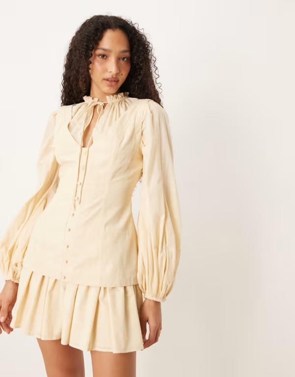 エイソス レディース トップス ワンピース ボタンダウン ハイネック ミニ ダウン ASOS DESIGN high neck blouson sleeve button down mini dress in cream クリーム