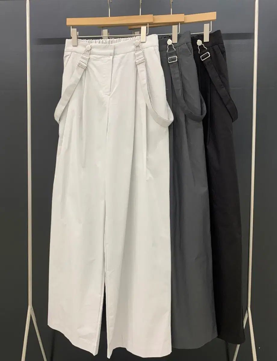 インナーミュート ディノ オーバーオール パンツ 新品