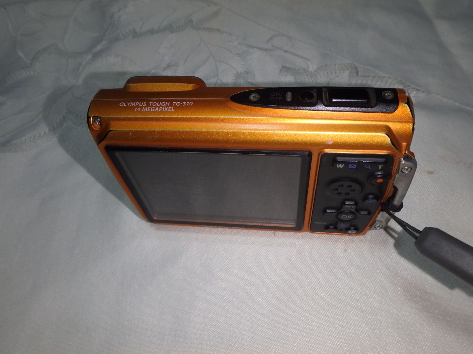 OLYMPUS TG-310 デジタルカメラ 液晶難 - メルカリ