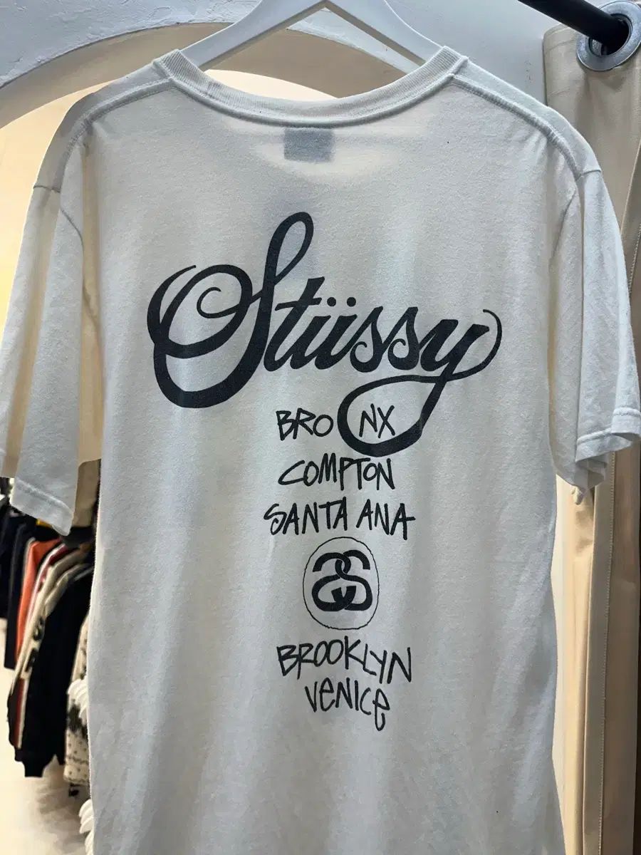 STUSSY WORLD TOUR 白 半袖Tシャツ