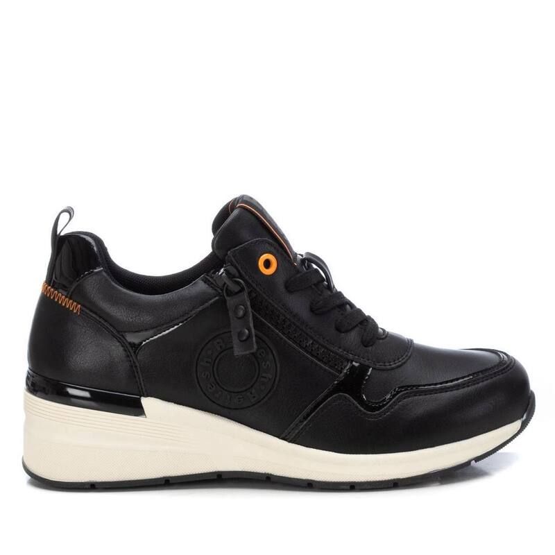 リフレッシュ レディース シューズ スニーカー Refresh Womens Casual Wedge Sneakers By XTI Black ブラック