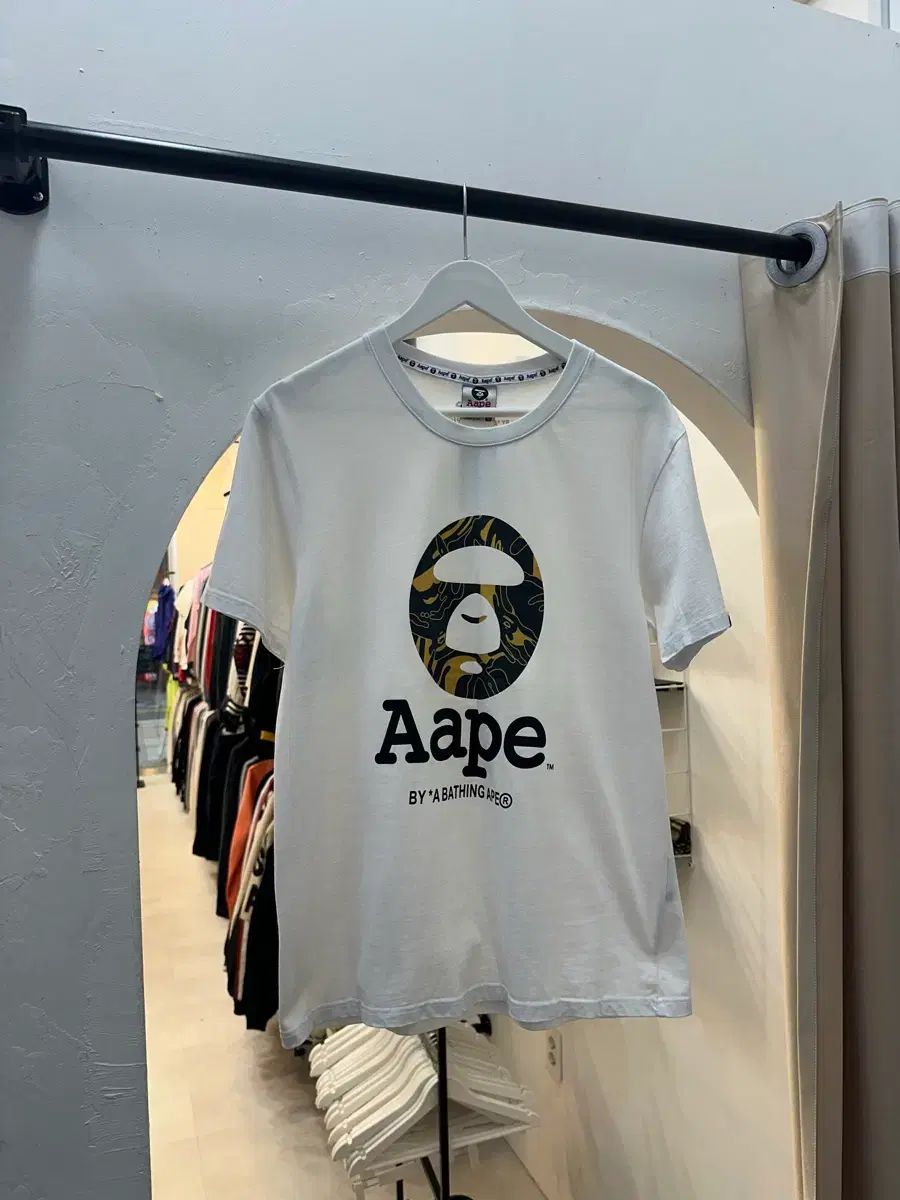 Aape エイプ ビックロゴ 半袖Tシャツ