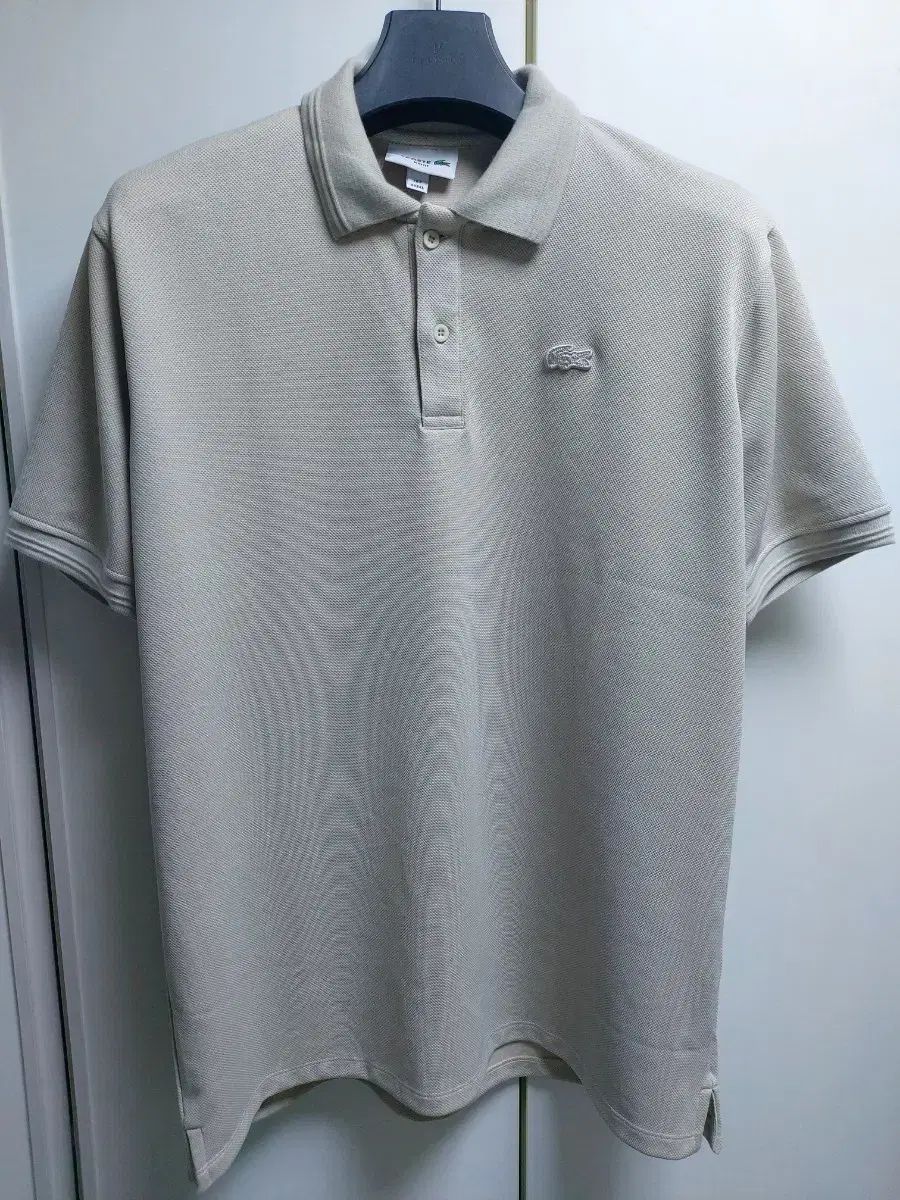 ラコステ カーキ色 半袖 カラーTシャツ アイボリーカラー