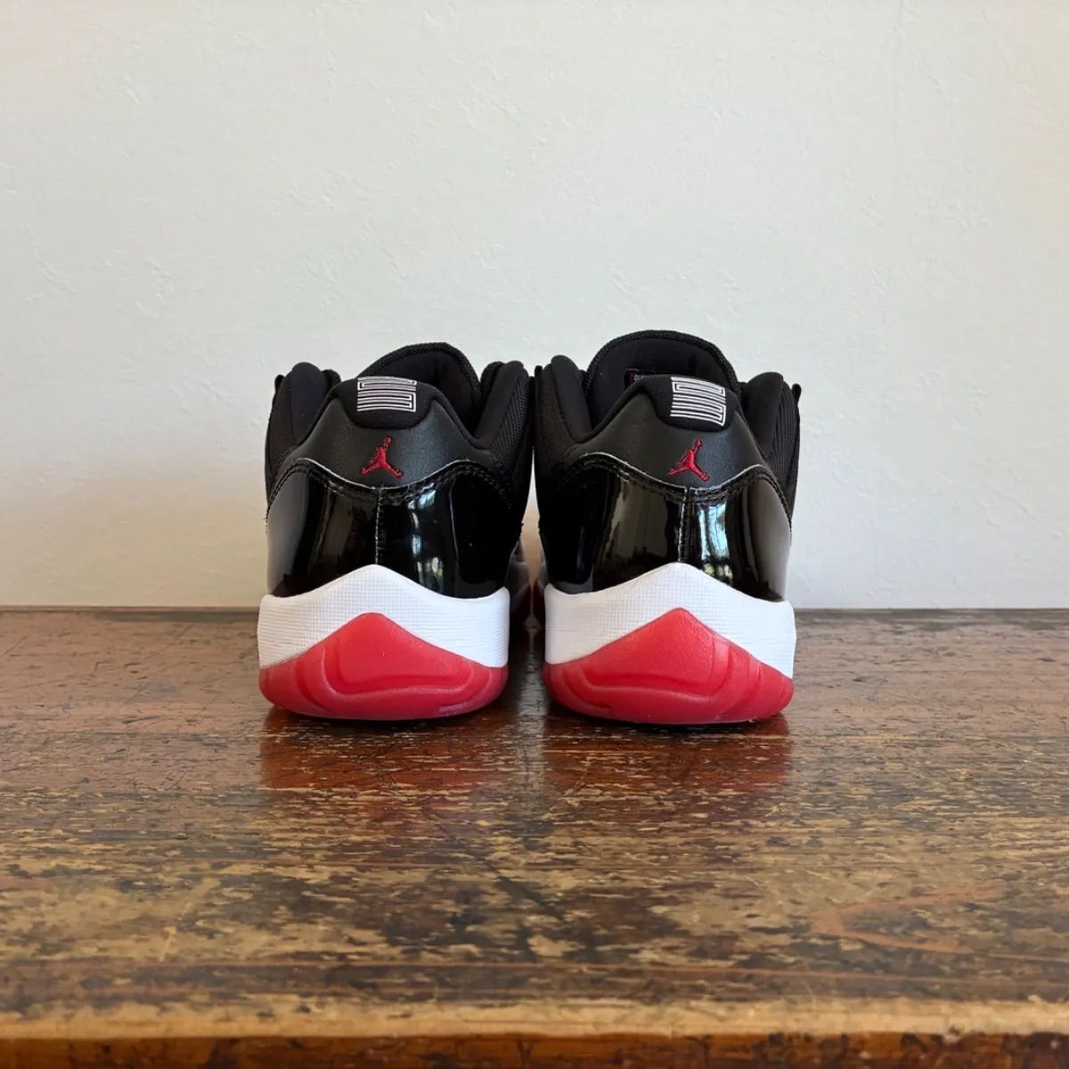 jordanbrand air jordan 11 retro low 26.0cm - メルカリ