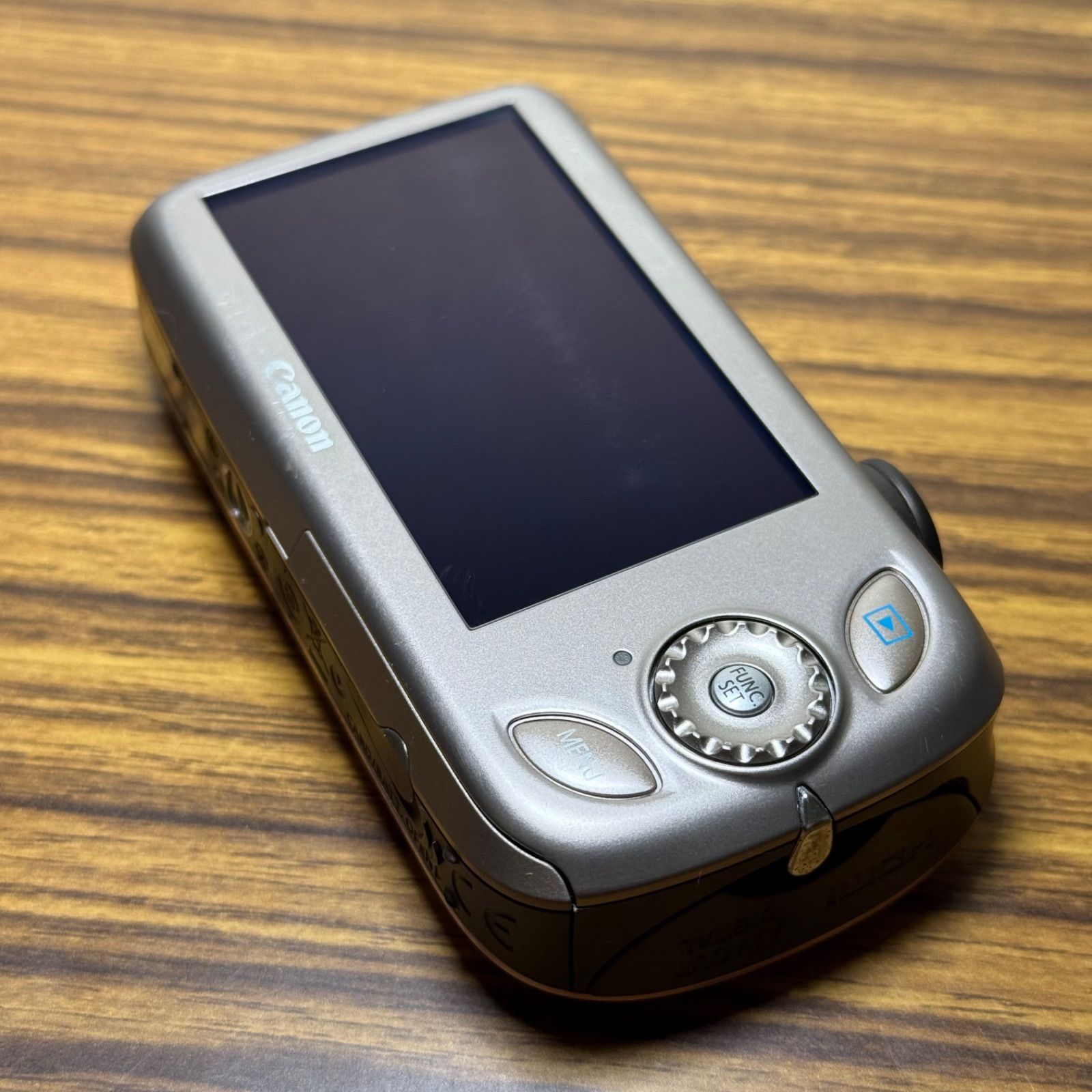 Canon IXY DIGITAL 510 IS ピンク 付属品完備 デジカメ Canon IXY DIGITAL 510 IS ピンク 付属品完備 デジカメ