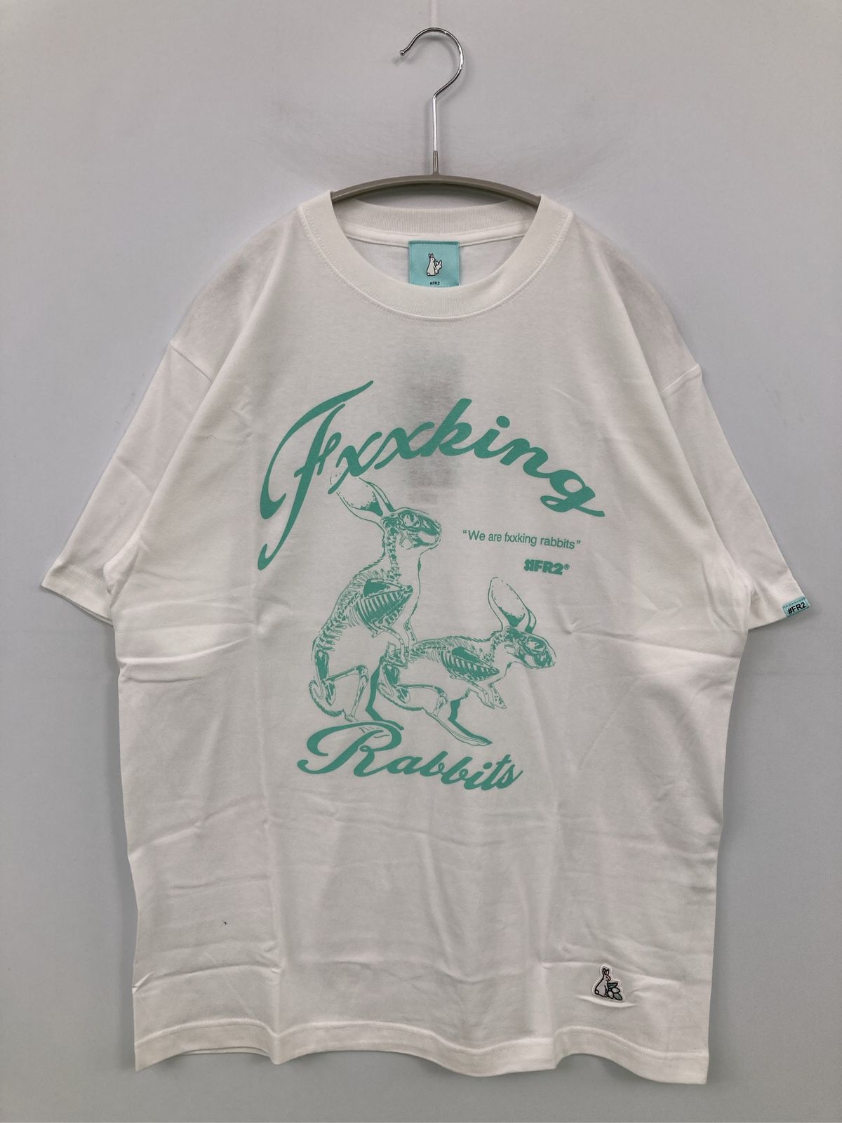 #FR2 エフアールツー Tシャツ/カットソー M ホワイト 前面プリント ワンポイント ブランドロゴ ミドル丈 半袖 クルーネック(丸首) メンズ レディース