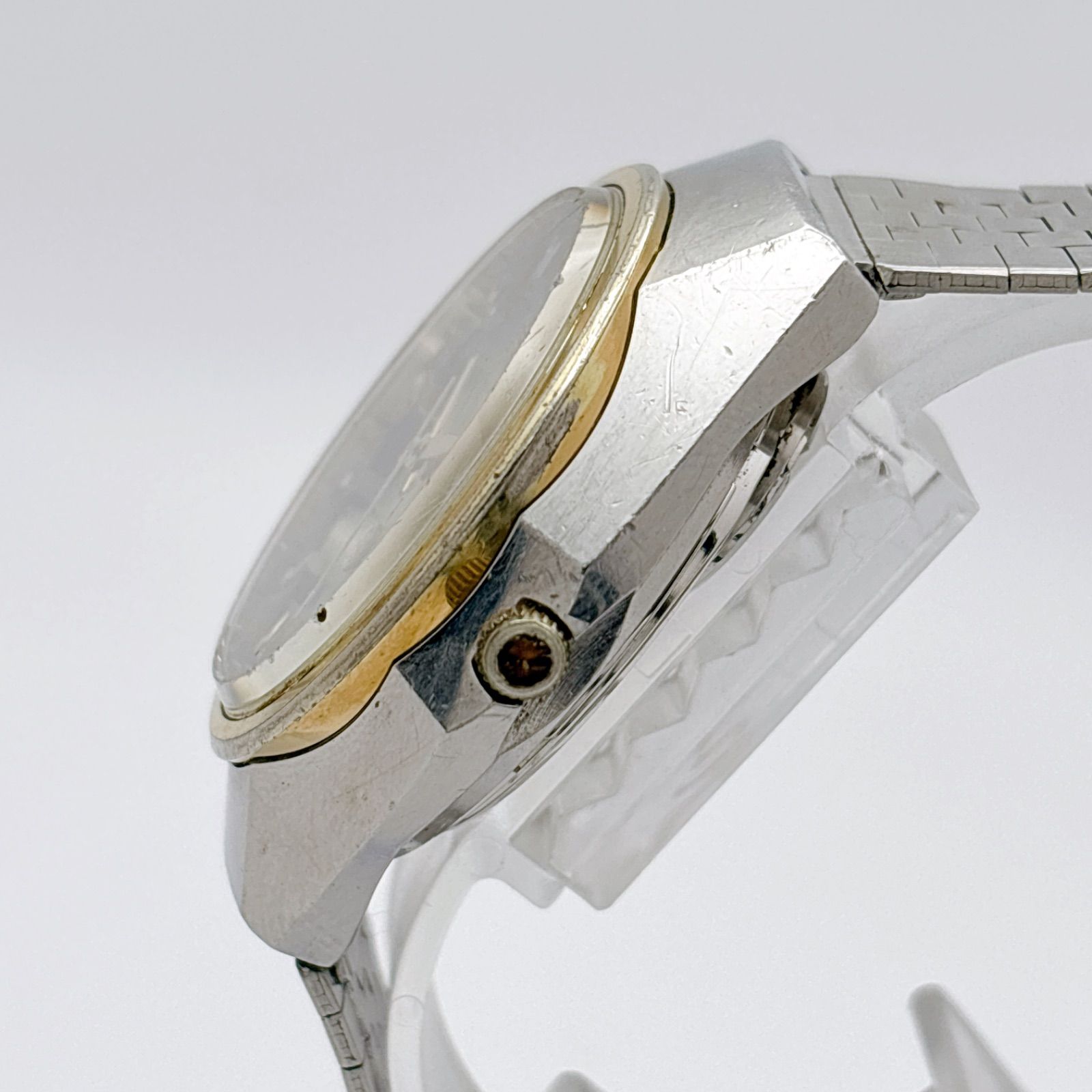SEIKO 3863-7020 クォーツ デイデイト 純正ブレス 新品電池交換済 稼働品 メンズ腕時計 304