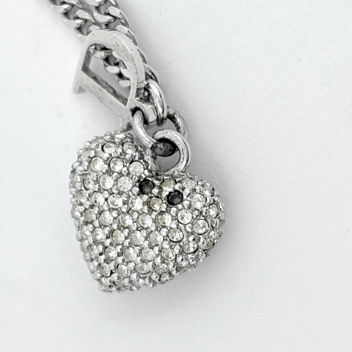 クリスチャンディオール Christian Dior ロゴ ラインストーン ネックレス クローバー シルバーメッキ シルバー レディース 【中古】 クリスチャンディオール Christian Dior ロゴ ラインストーン ネックレス クローバー シルバーメッキ シルバー レディース 【中古】
