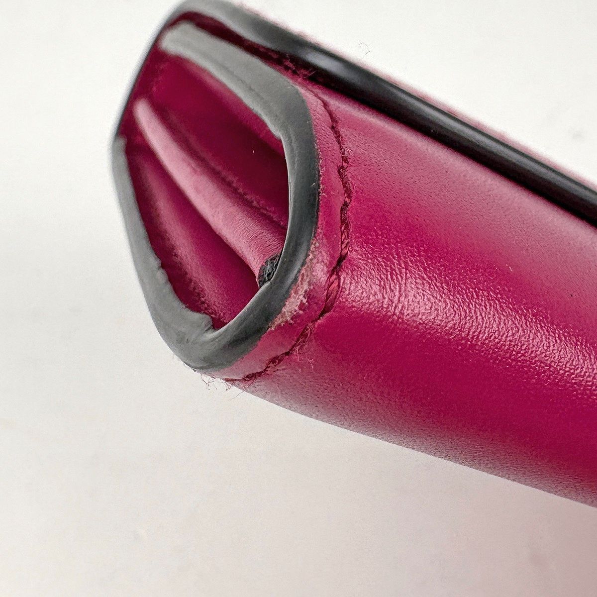 カルティエ CARTIER C ドゥ カルティエ 二つ折り 長財布 ドゥーブルC レザー ピンク レディース 【中古】 カルティエ CARTIER C ドゥ カルティエ 二つ折り 長財布 ドゥーブルC レザー ピンク レディース 【中古】