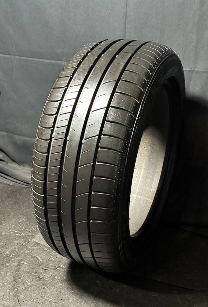 2025年製 約9.9分山 グッドイヤー　GOOD YEAR 235/50R18 1本 h_2362