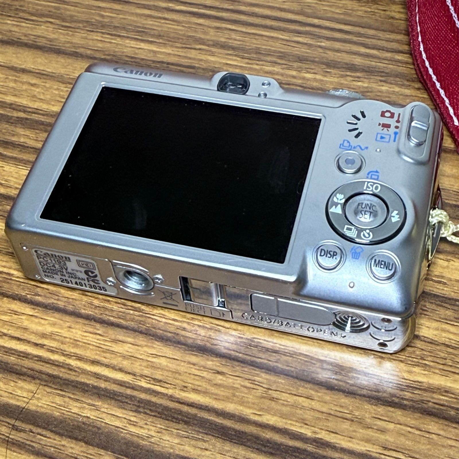 Canon IXY DIGITAL 70 デジタルカメラ フルセット 取扱説明書・ケース付 キャノン Canon IXY DIGITAL 70 デジタルカメラ フルセット 取扱説明書・ケース付 キャノン