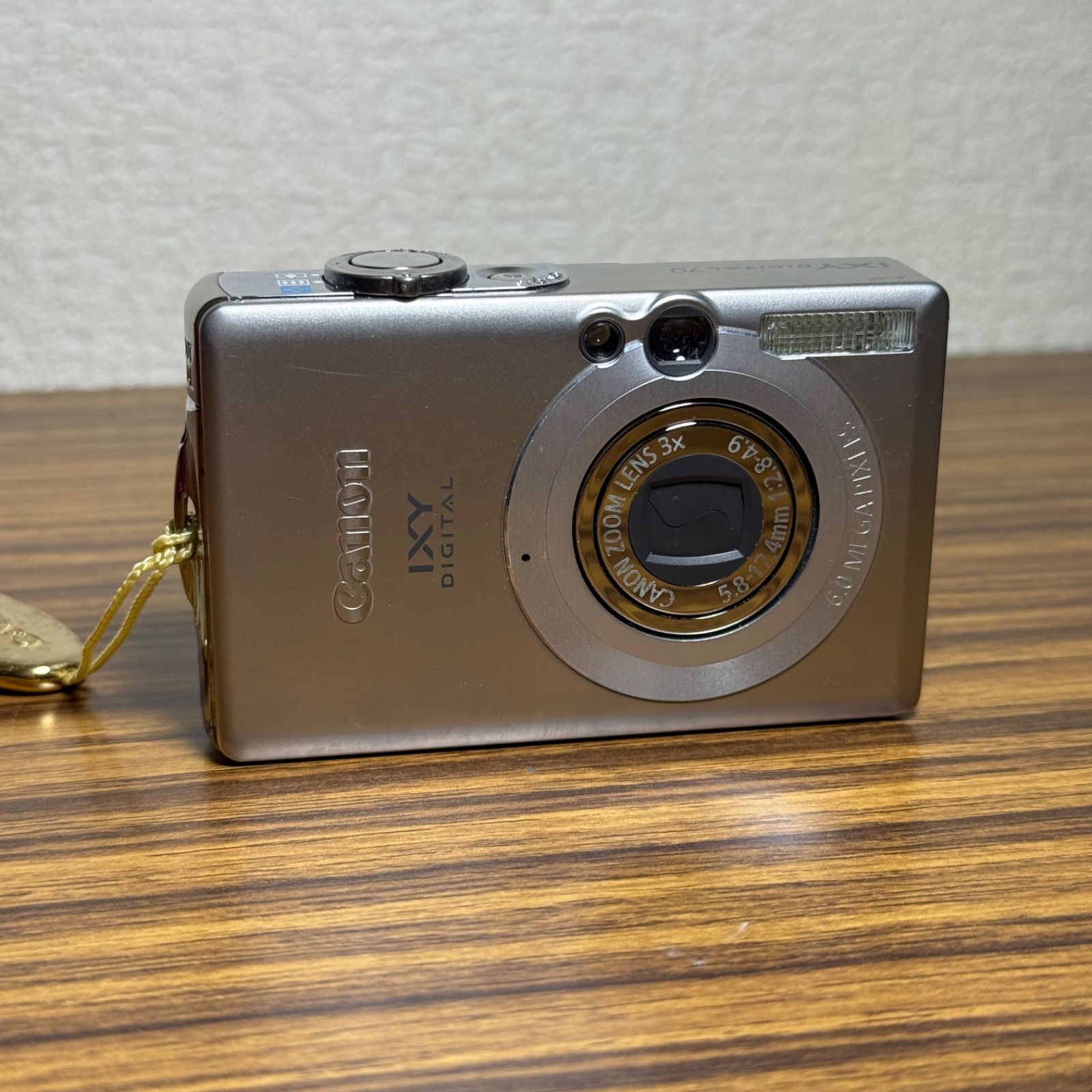 Canon IXY DIGITAL 70 デジタルカメラ フルセット 取扱説明書・ケース付 キャノン Canon IXY DIGITAL 70 デジタルカメラ フルセット 取扱説明書・ケース付 キャノン