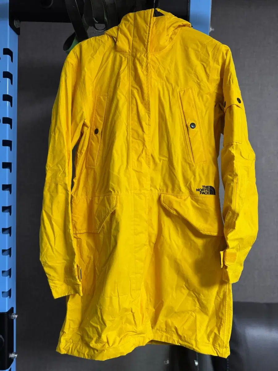 THE NORTH FACE ザノースフェイス レディース USAオリジナル イェロー ハイベント ジャケット 80