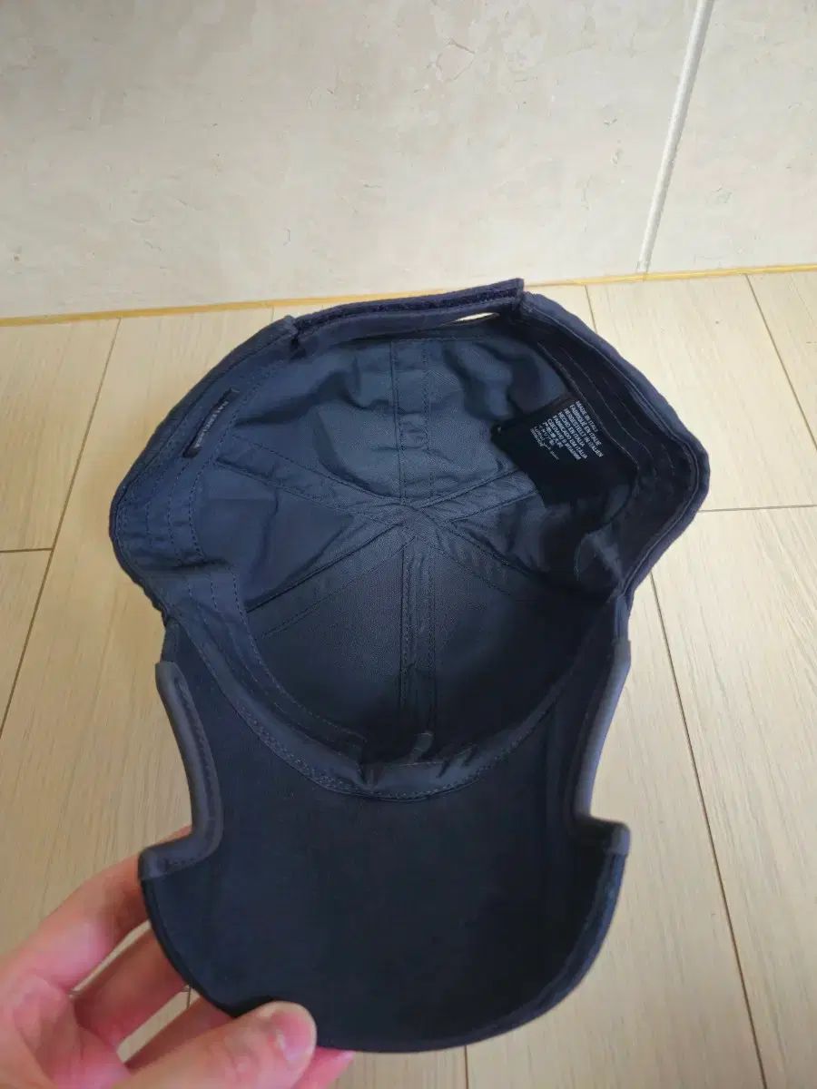 バレンシアガ トップス リーグ キャップ L バレンシアガ トップス リーグ キャップ L