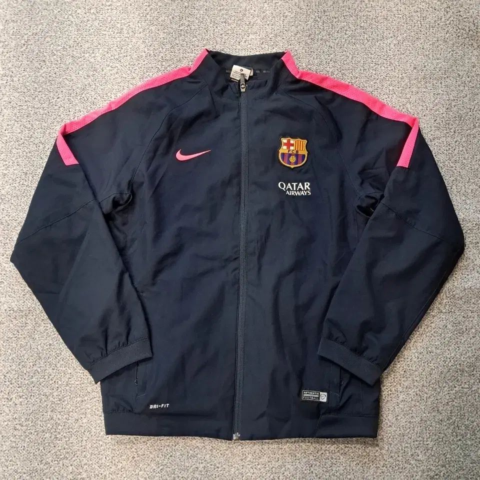 NIKE FCバルセロナ ウィンドブレーカー ジャージ