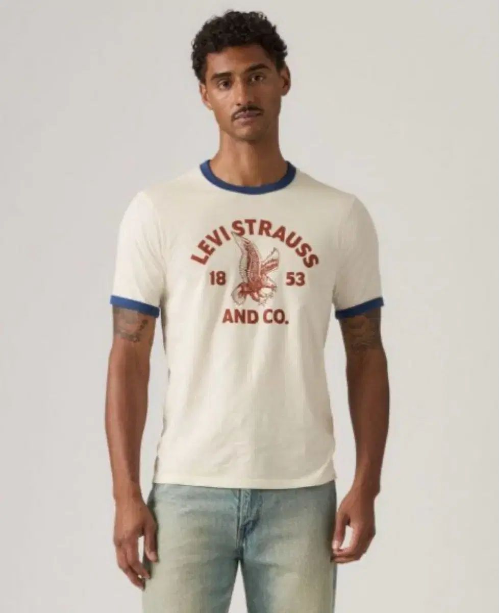 XL リーバイス リンガーT