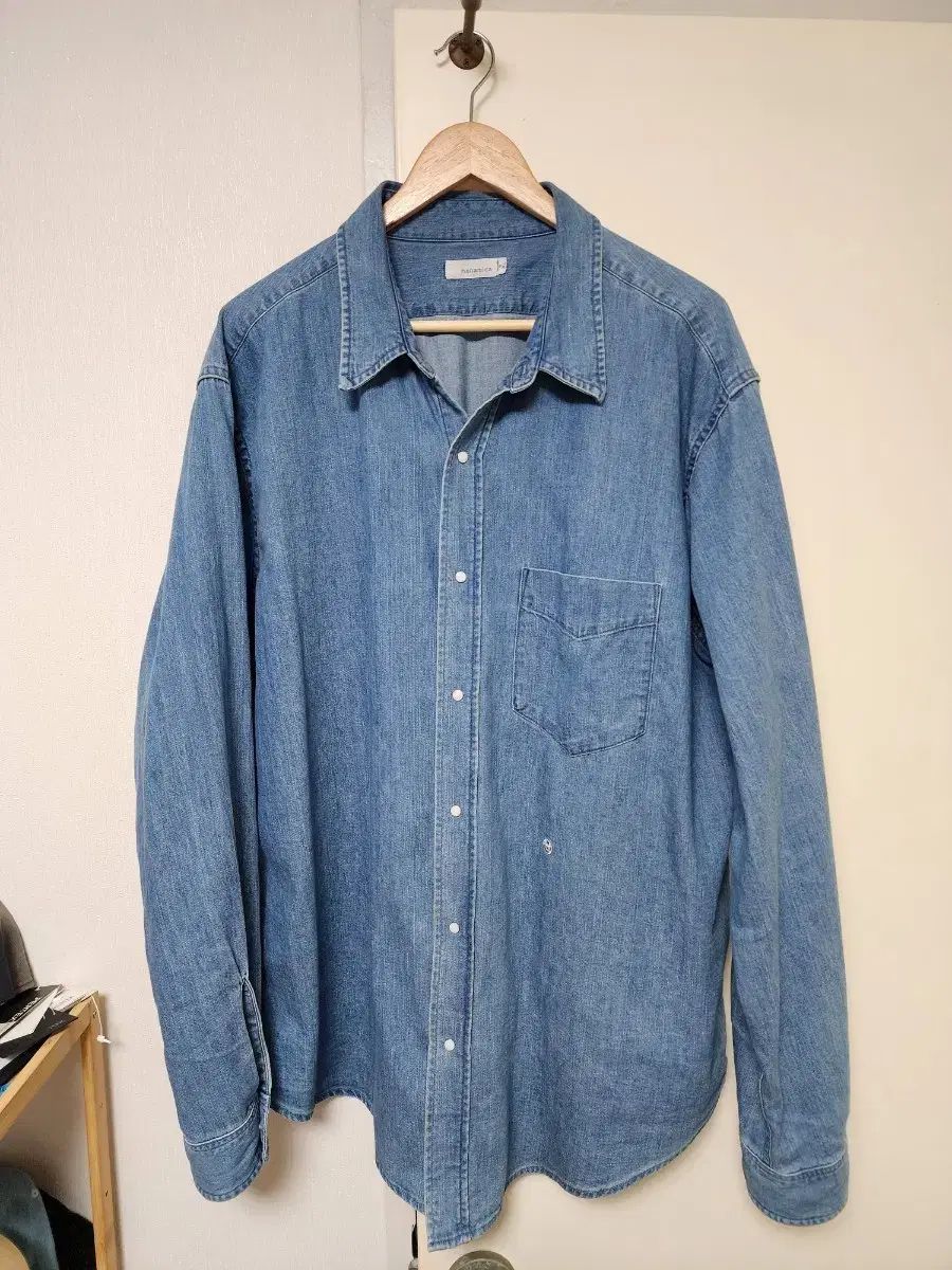 nanamica(ナナミカ) Regular COLOR ライトデニム シャツ indigo XL
