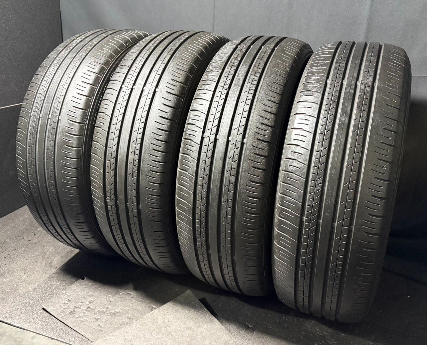 2021年製 約6.8～7.7分山 ダンロップ　DUNLOP グラントレック　GRANDTREK PT30 225/60R18 4本 h_2373