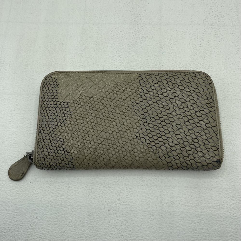 【中古】BOTTEGAVENETA　イントレチャート　パイソン　ラウンドファスナー長財布[79]