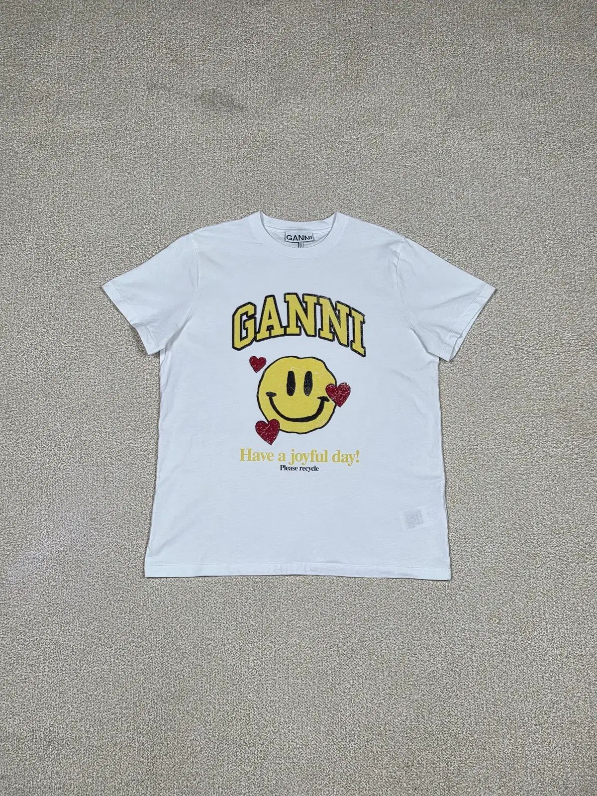 GANNI ジョイフル デイ スマイル 半袖 Tシャツ | S00402