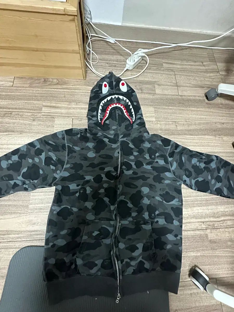 A BATHING APE シャーク フーディー ジップアップ 黒系