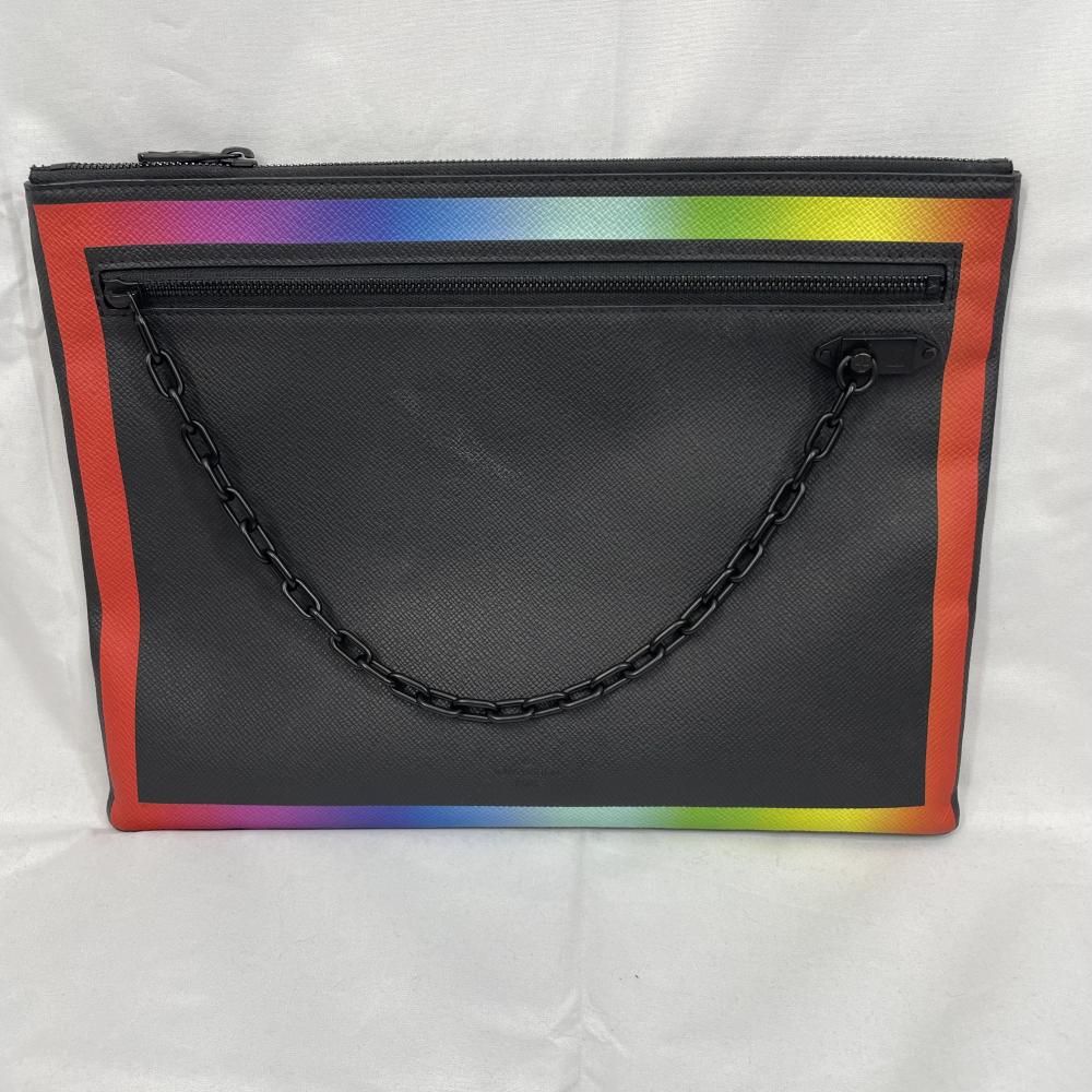 【中古】LOUIS VUITTON タイガ　レインボーカラー　ポシェット　A4　M30347[79]