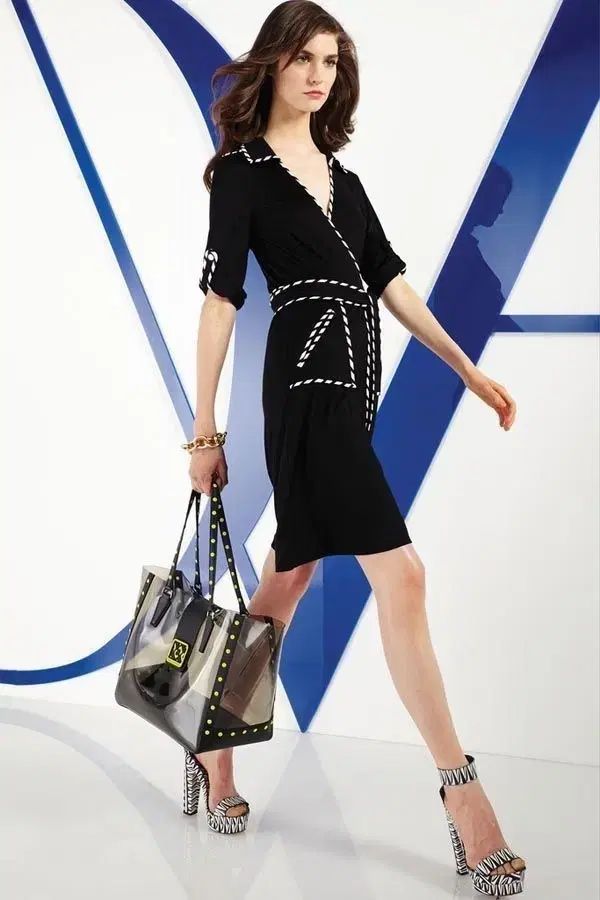 Dvf ダイアンフォンファステンバーグ ラップ ワンピース サイズ 2 ほぼ新品