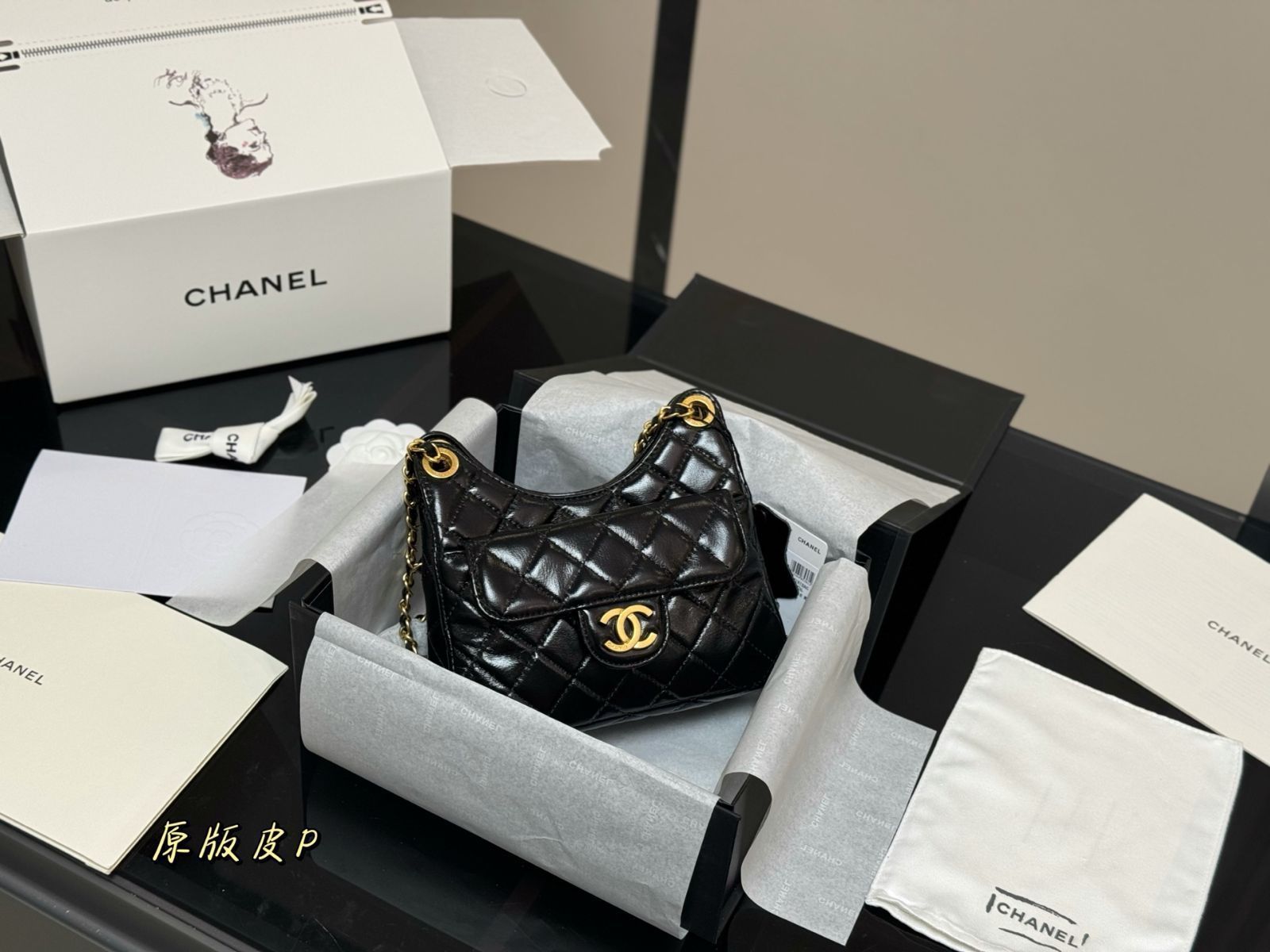 【今日特価】Chanel 23C Hippie Hobo Bag チャネル 23C ヒッピーホーボバッグ-MM輸入1