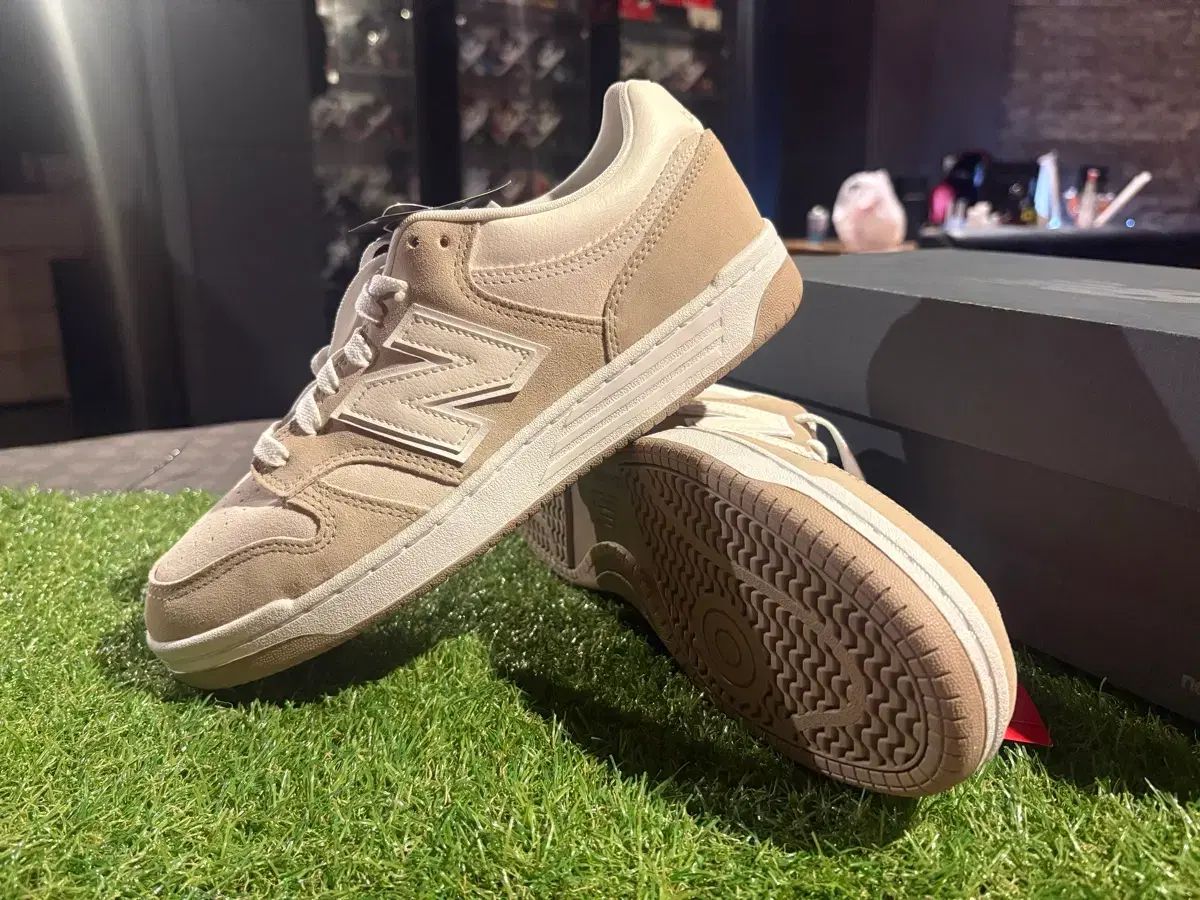 新品/275 New Balance 480