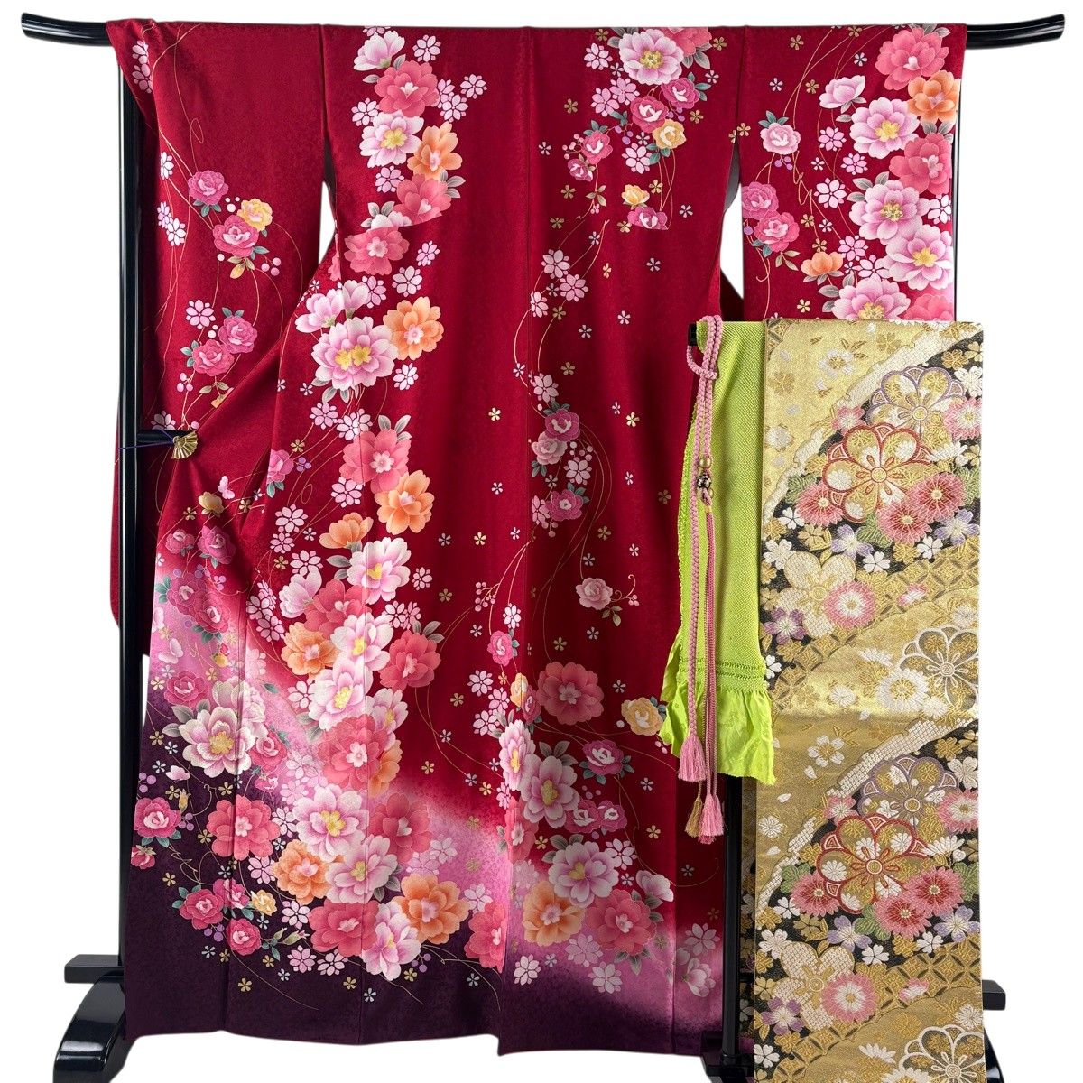 振袖 身丈167.5cm 裄丈68cm L 袷 袋帯フルセット 草花 地紋 刺繍 金彩 赤 正絹 名品 【中古】