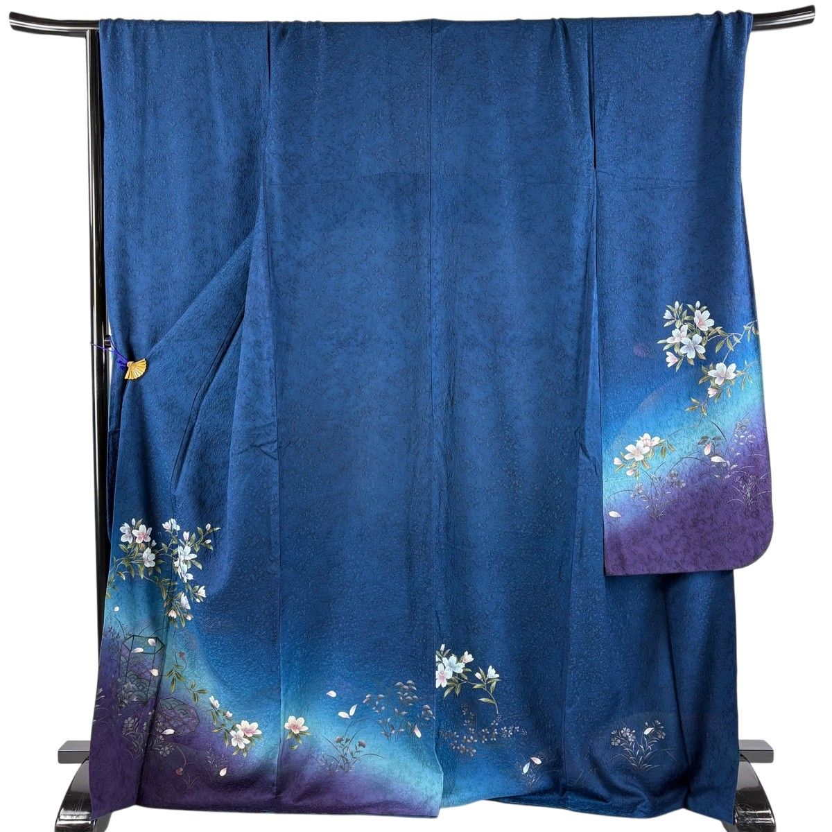 振袖 身丈170cm 裄丈72cm L 袷 やまと 草花 貝桶 金彩 染め分け 紺色 正絹 秀品 【中古】