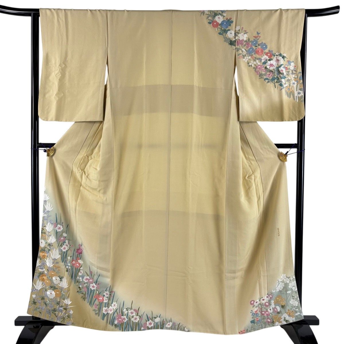 訪問着 身丈160.5cm 裄丈65cm M 袷 草花 菊 刺繍 ぼかし ベージュ 正絹