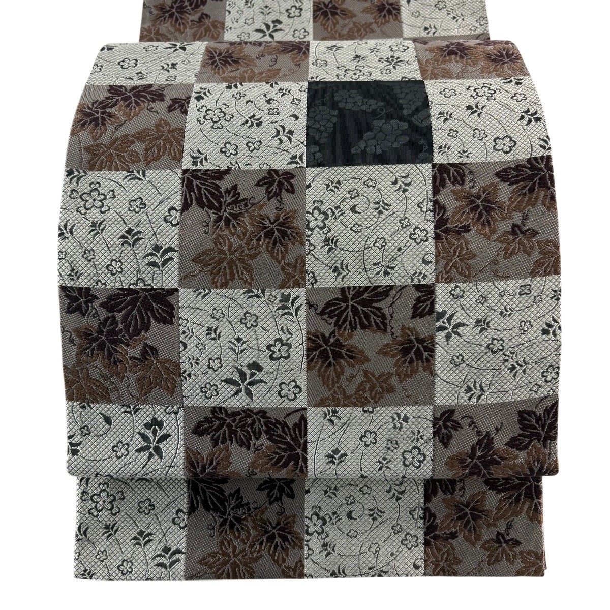 【美品】 袋帯 名品 変わり市松 葡萄 唐織 小豆色 六通 正絹 【中古】