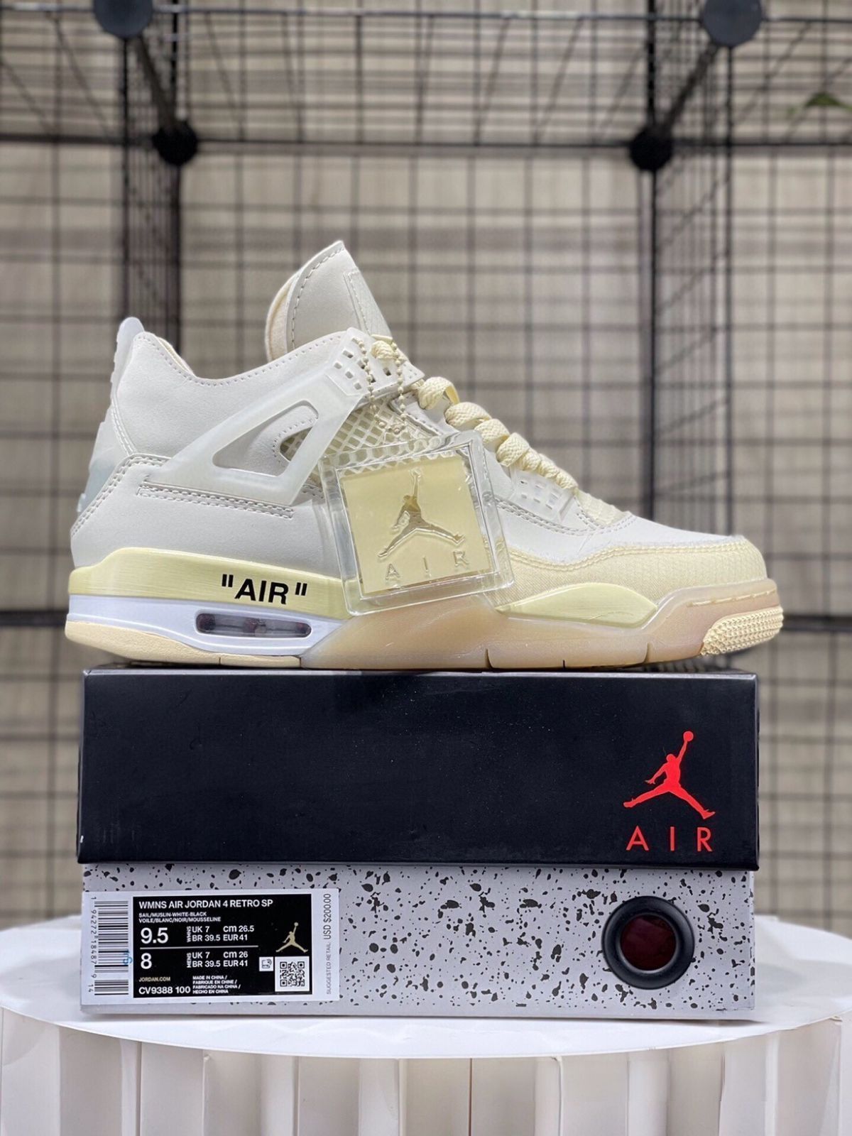お値下げしました??即購入?? Off-white × Nike wMNS Air Jordan 4 