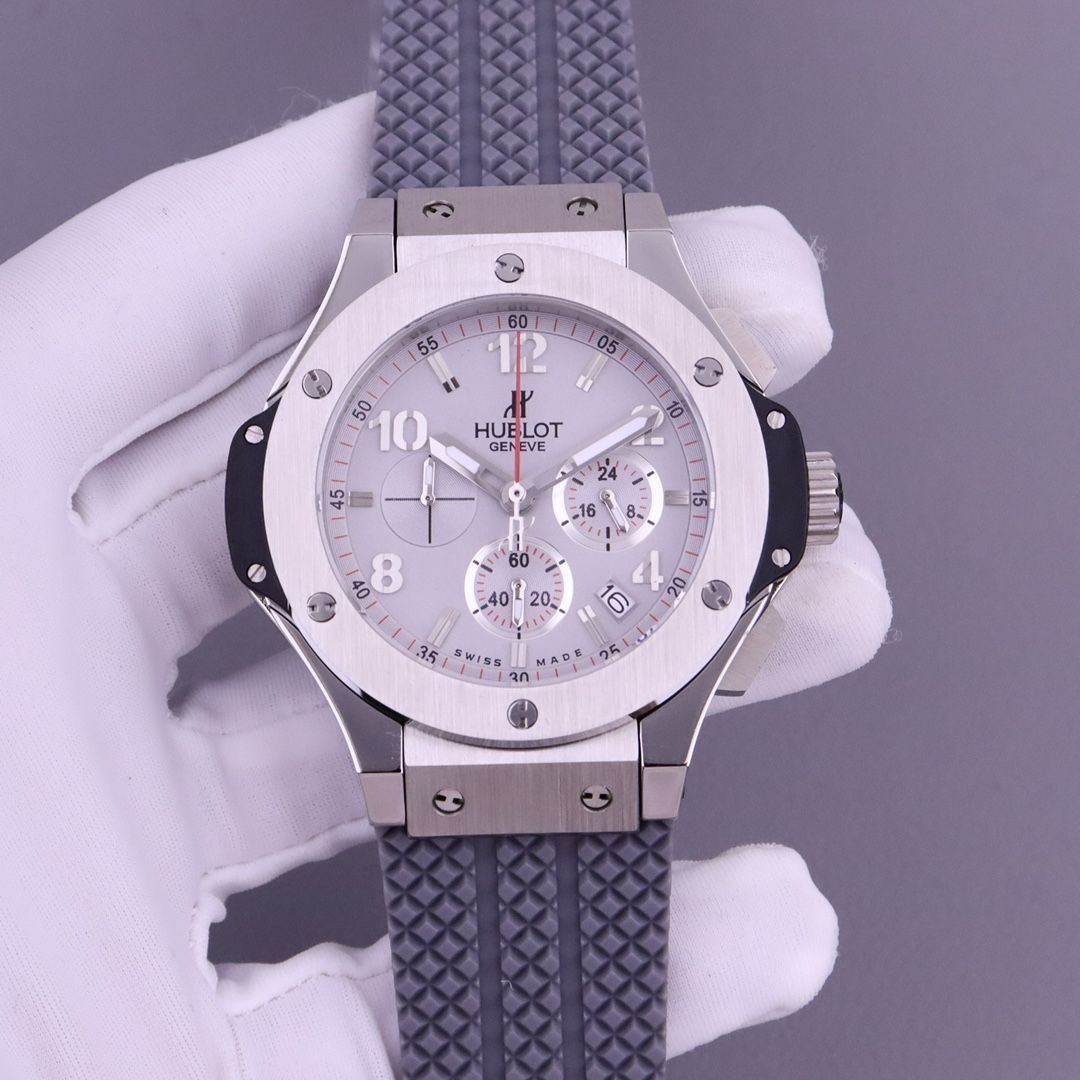 新品 HUBLOT腕時計 未使用