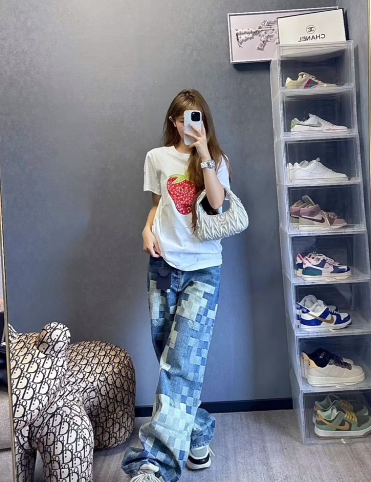 ルイ・ヴィトン（LOUIS VUITTON） ファージー・ウォン（Pharrell Williams）とのコラボレーション モザイクチェッカーボード柄のジーンズ