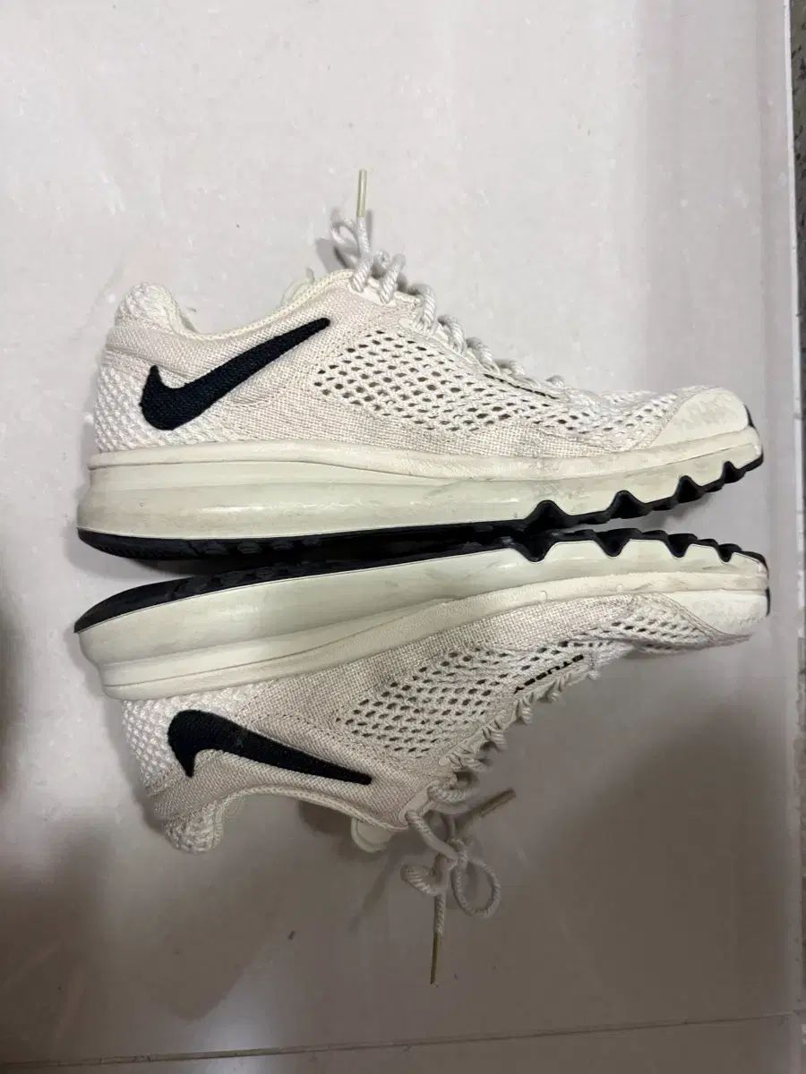 STUSSY NIKE エアマックス 2013 ファー 260